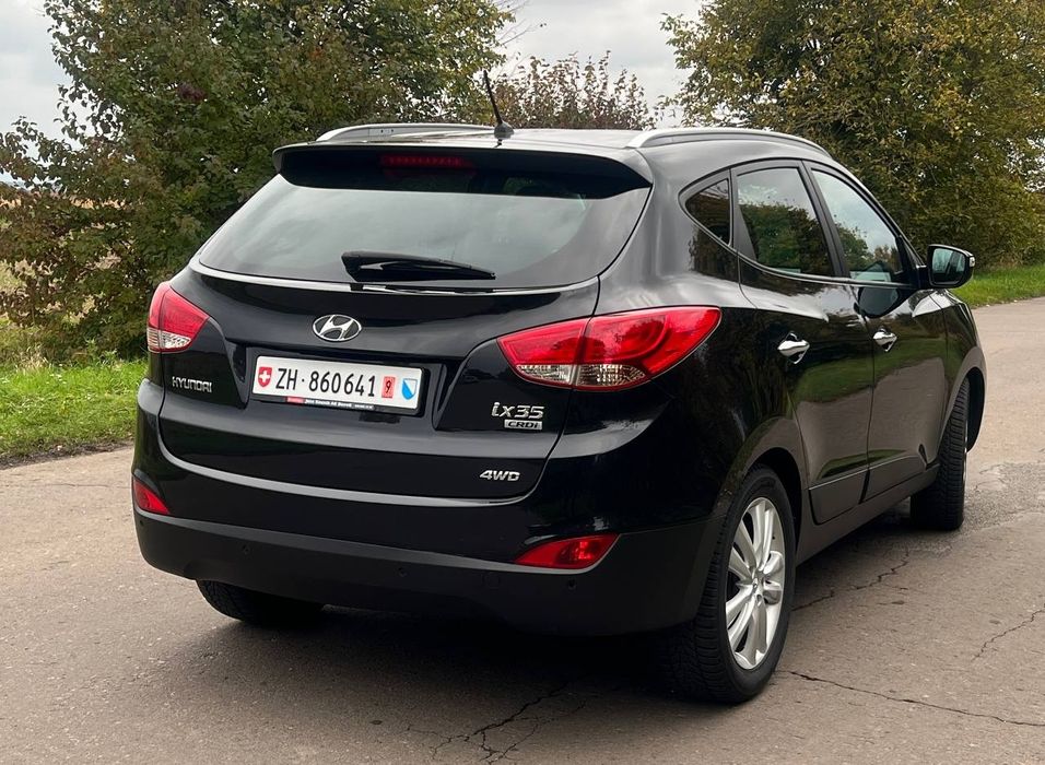 HYUNDAI IX35 2  л Диз Ідеальний стан.