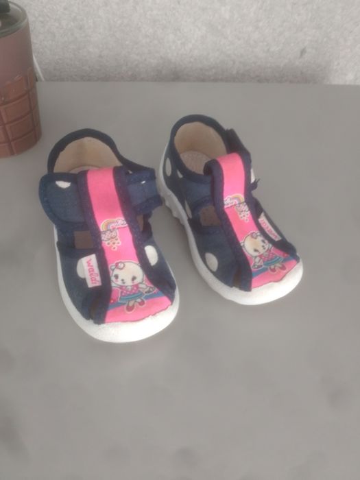 Дитячі босоніжки,тапки фірми waldi,21розмір(устілка-13,5)