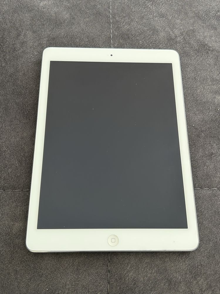 Ipad a1474 stan bardzo dobry