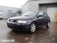 Audi A3 de 1999 viatura para peças