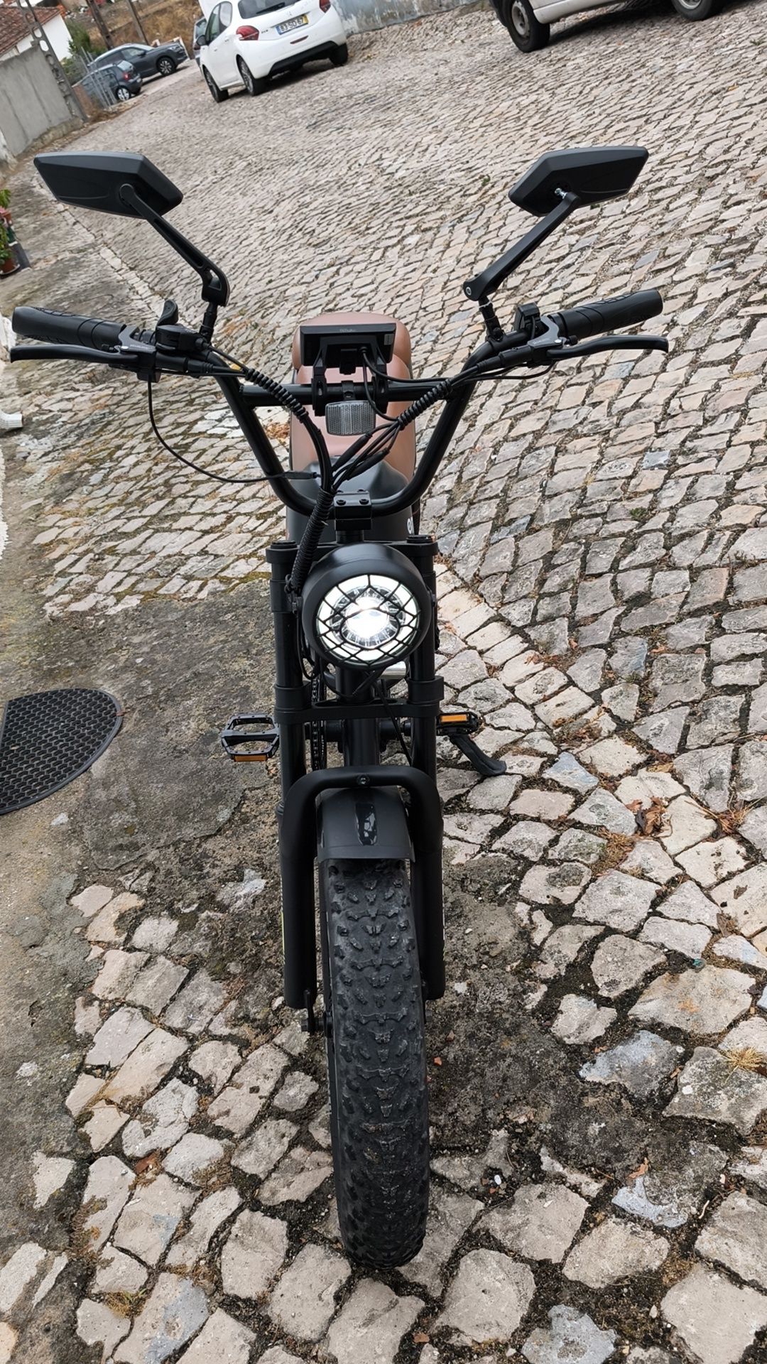 Bicicleta elétrica Emoko C93 48V  Ebike  Motor 1000w