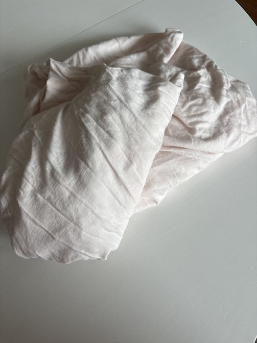 dwa przescieradla do lozeczka 120x60