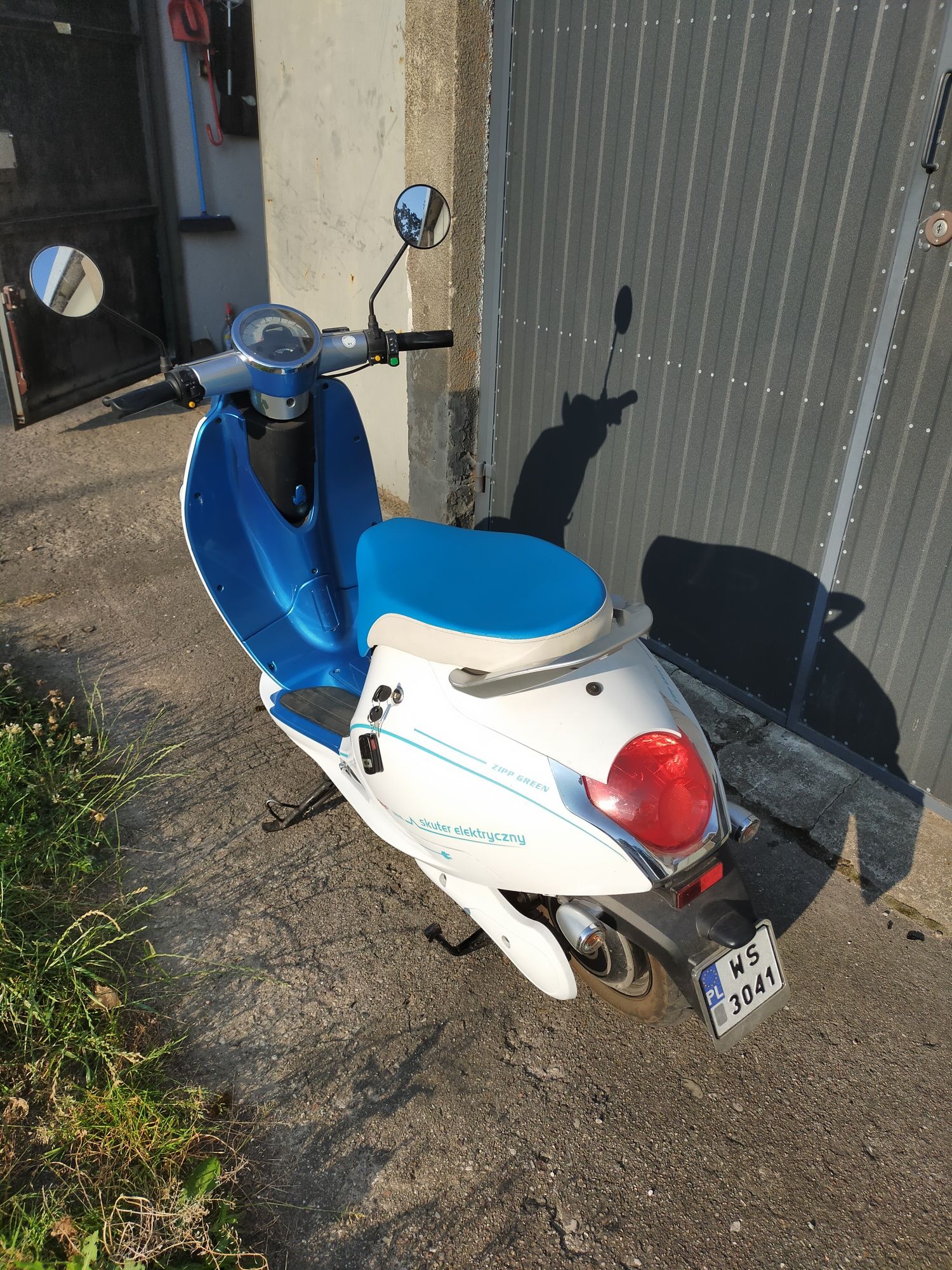Zipp 100 % skuter elektryczny
