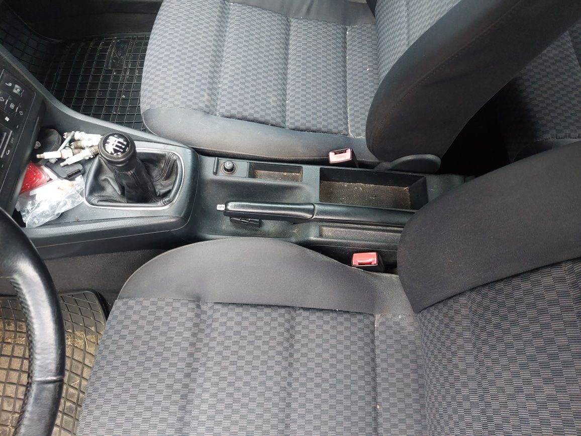Fotele Siedzenia Audi a4 B5