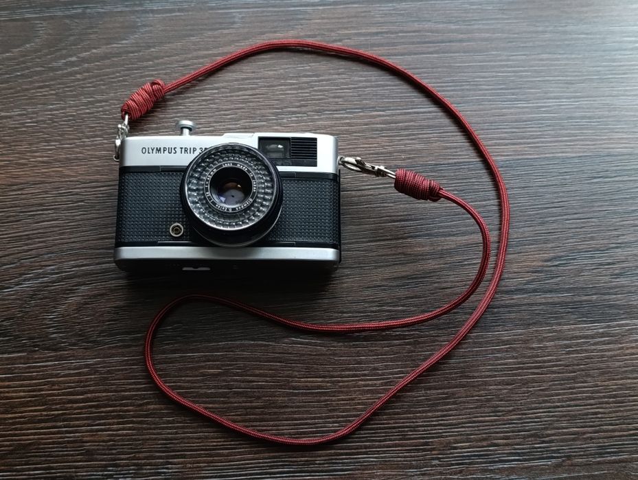 Плівковий фотоапарат Olympus Trip 35