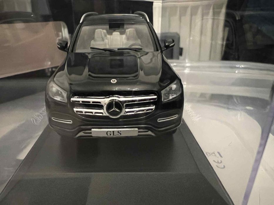 Mercedes-Benz GLS 1:43 Model Dealerski Model Kolekcjonerski