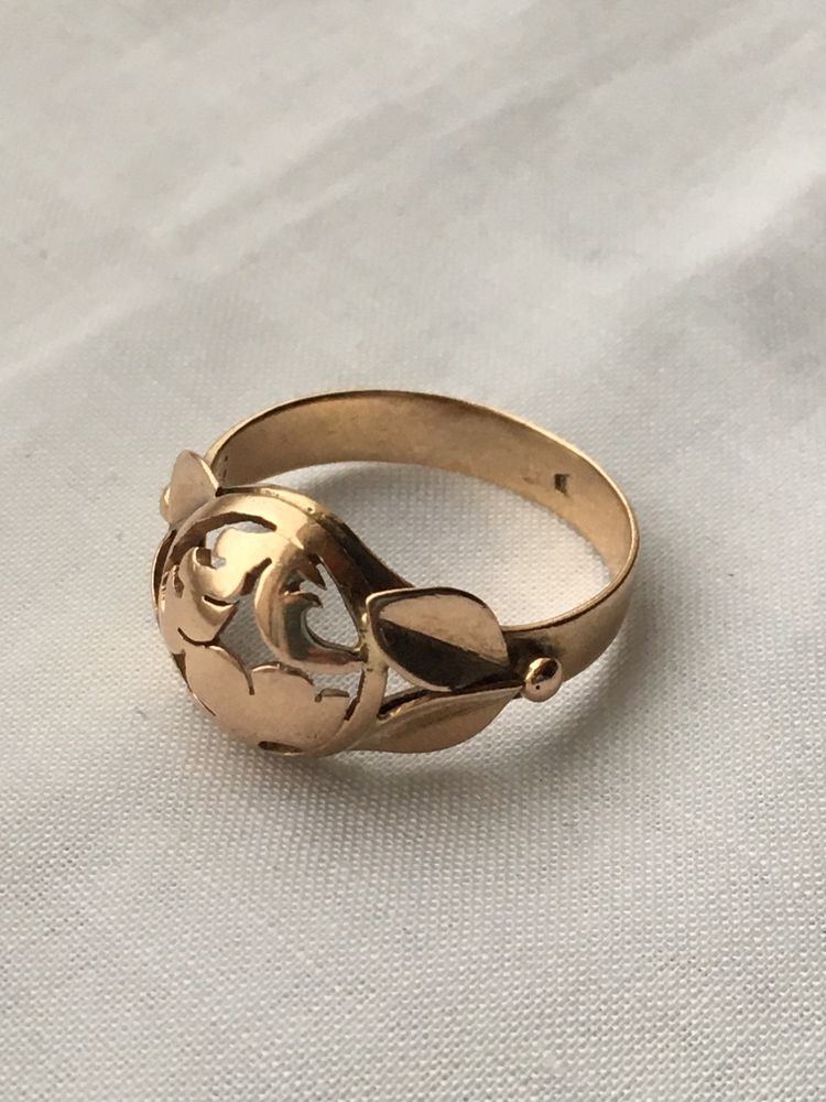 Pierścionek 14k złoty l. 60- te.