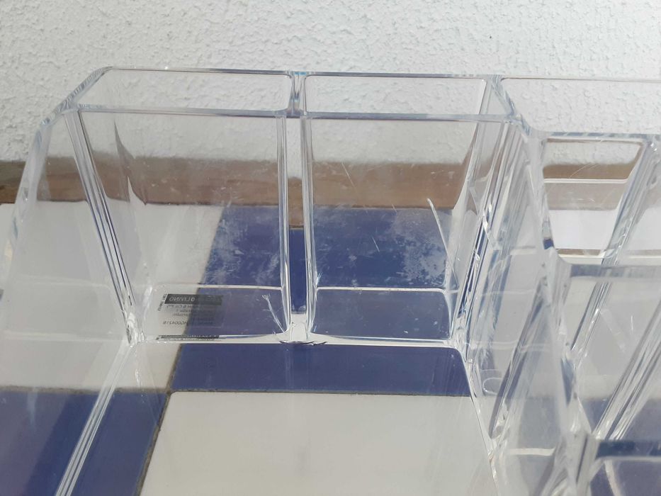 Organizador de Maquilhagem/Escritório em Acrílico