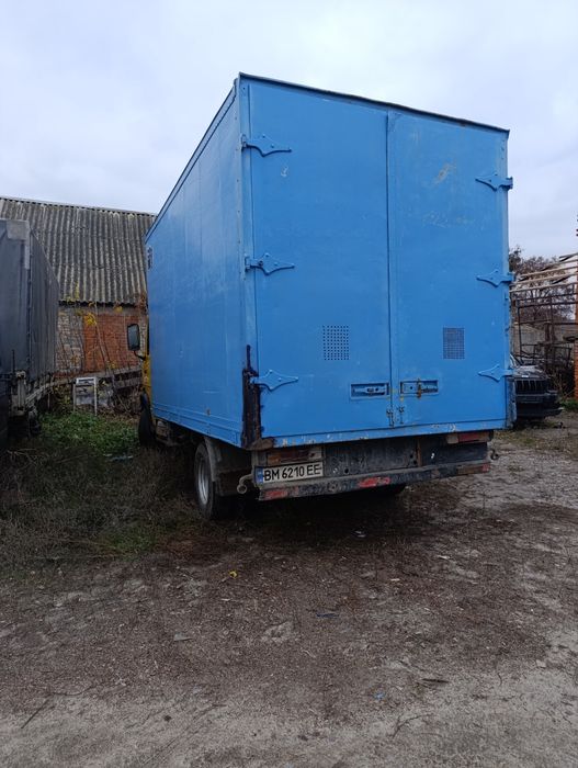 Автомобіль Мерседес Т2