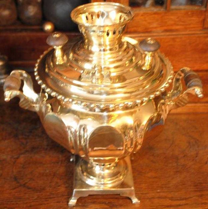 Антик. малий робочий самовар ріпка фігурна ложчата