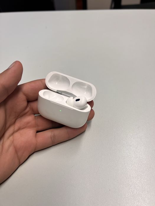 Apple Airpods Pro 2a geração (2023)