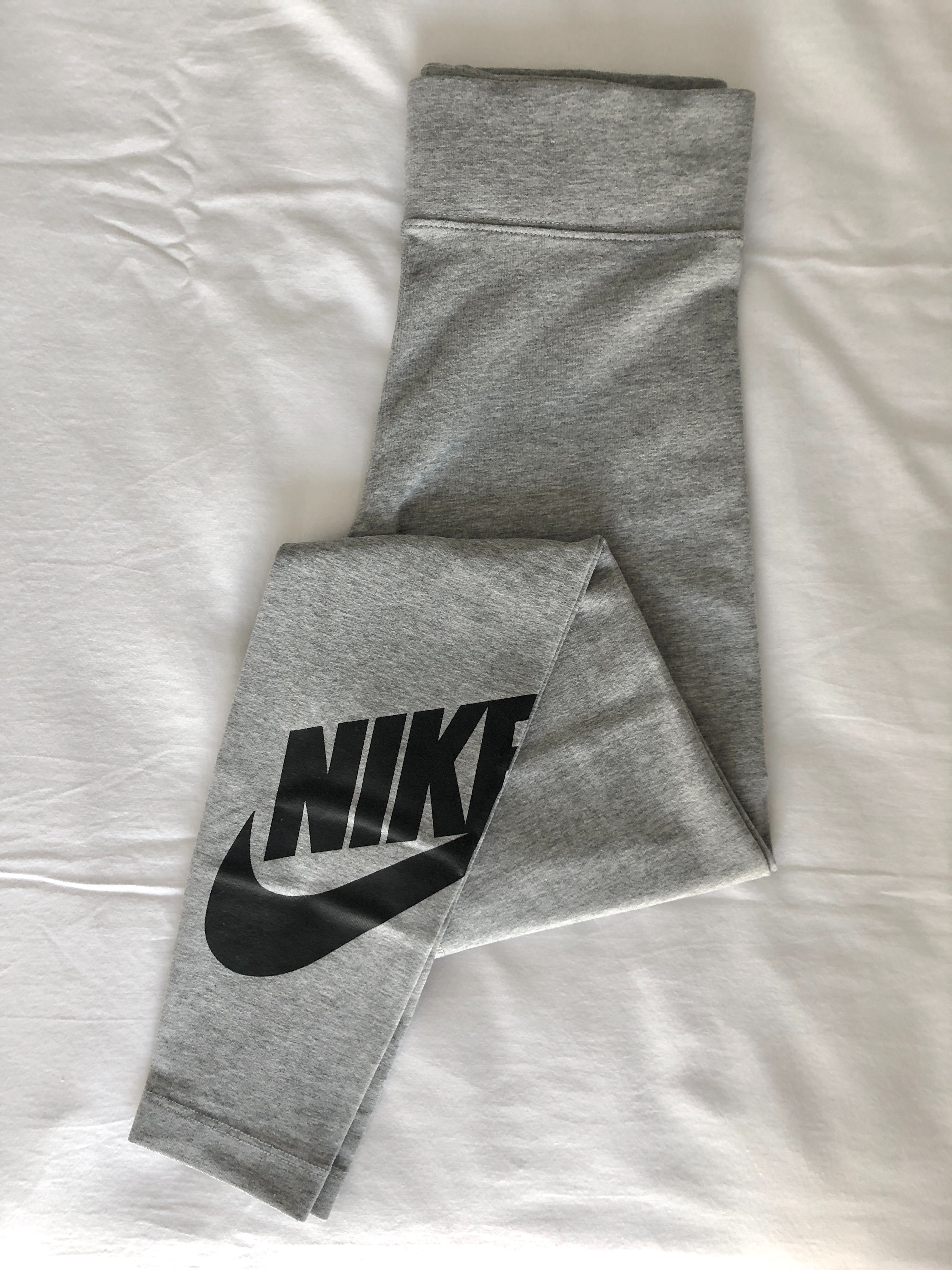 Calças desporto Nike