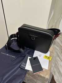 Tommy Hilfiger camera bag torba na ramie