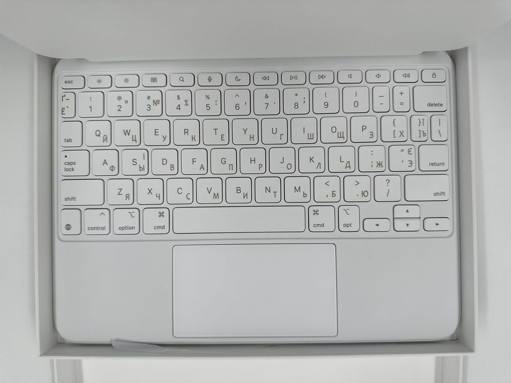 Чохол-клавіатура Apple Magic Keyboard Folio iPad 10 2022 10.9 (MQDP3)