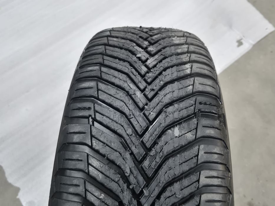 Kia Stonic felga 17" koło 4x100 6.5J ET49 205/55 5mm 24r