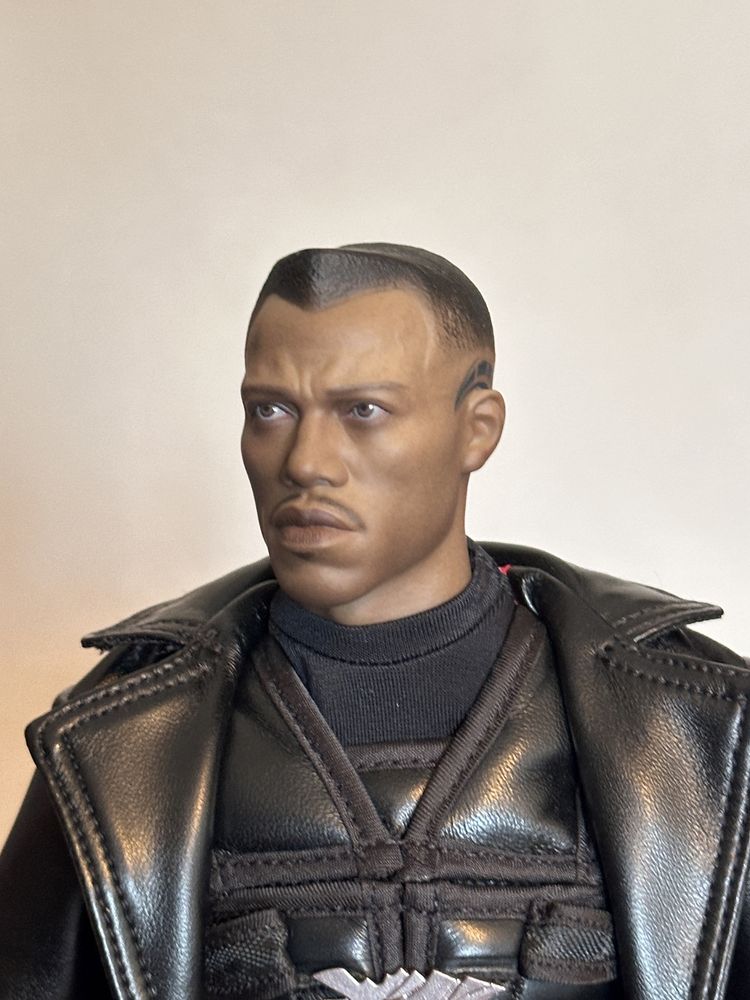 Фигурка Blade 2 / Блейд 1/6 - Hot toys, Damtoys