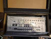 Roland TB-03 Boutique Syntezator ACID BASS - JAK NOWY