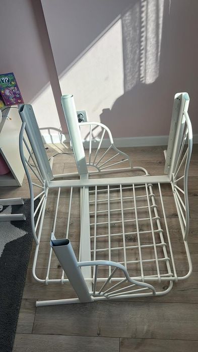 Łóżko metalowe dziecięce Ikea wraz z materacem