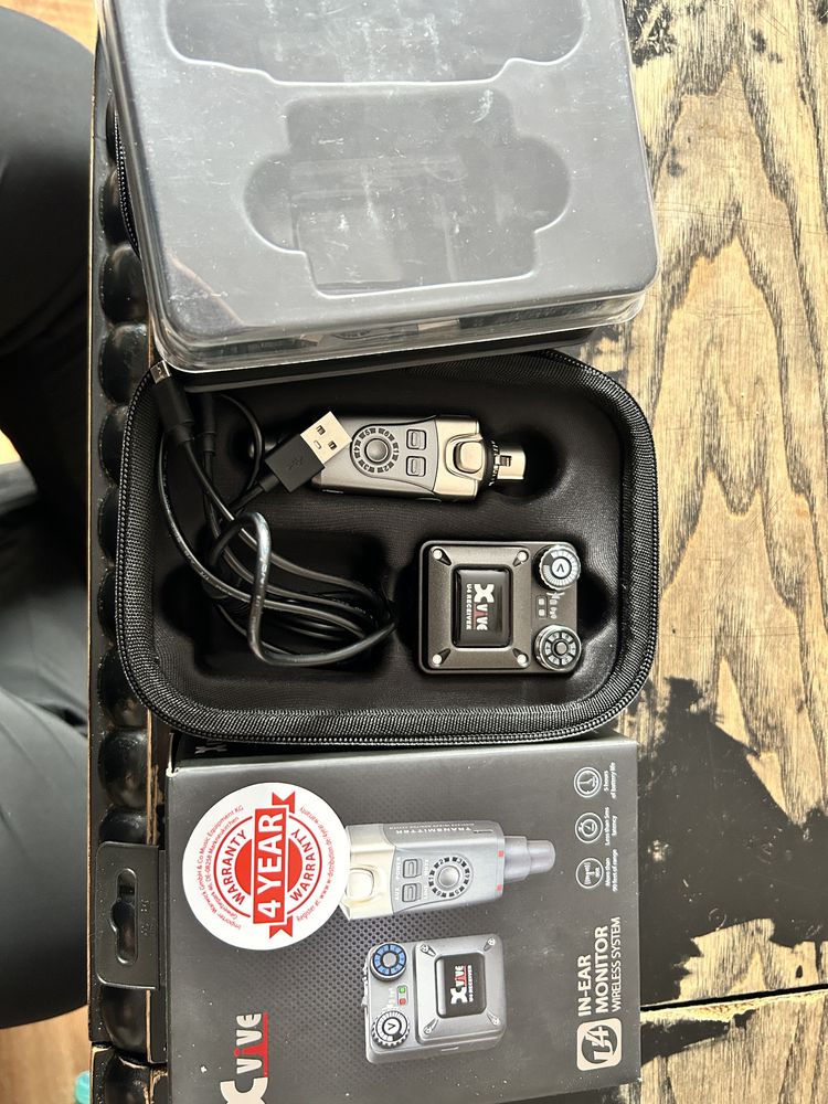 XVive U4 Monitor Wireless System