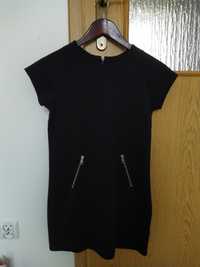 Czarna sukienka dziewczęca z zameczkami 152-158 KappAhl