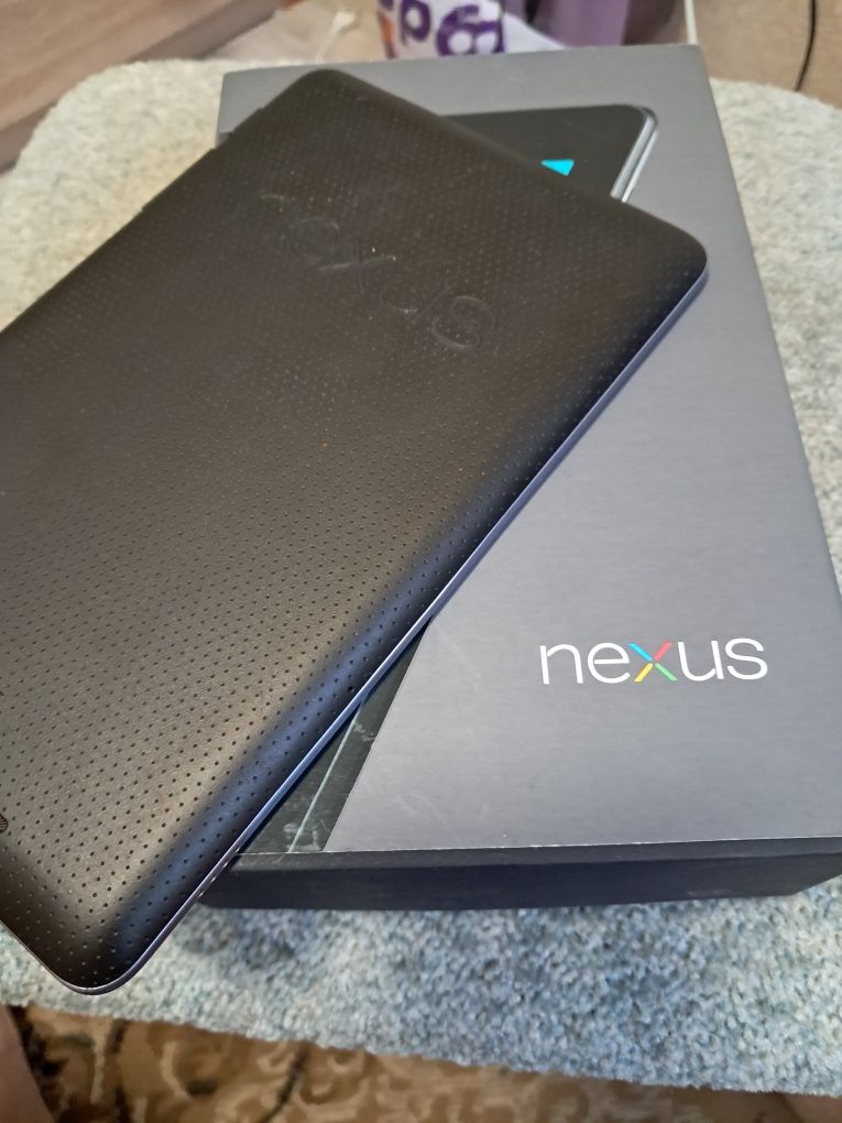 Планшет Asus Google Nexus 7