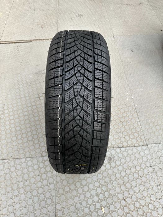 215-50 R18 95T Goodyear Ultragrip Performance Gen 1 2023 розпаровка