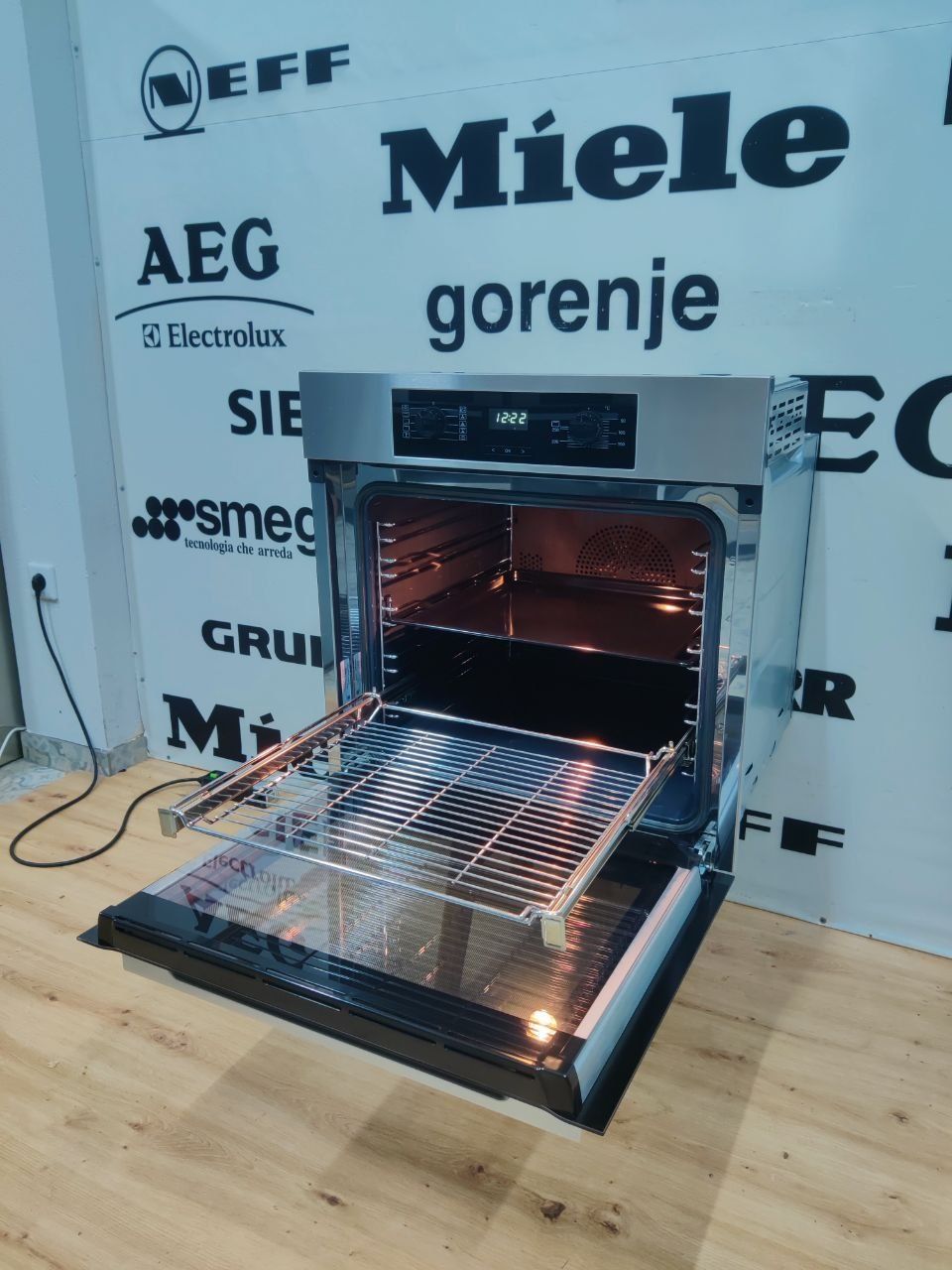 Преміальна духовка, духова шафа Miele™H2267В. Виїзні салазки! Germany