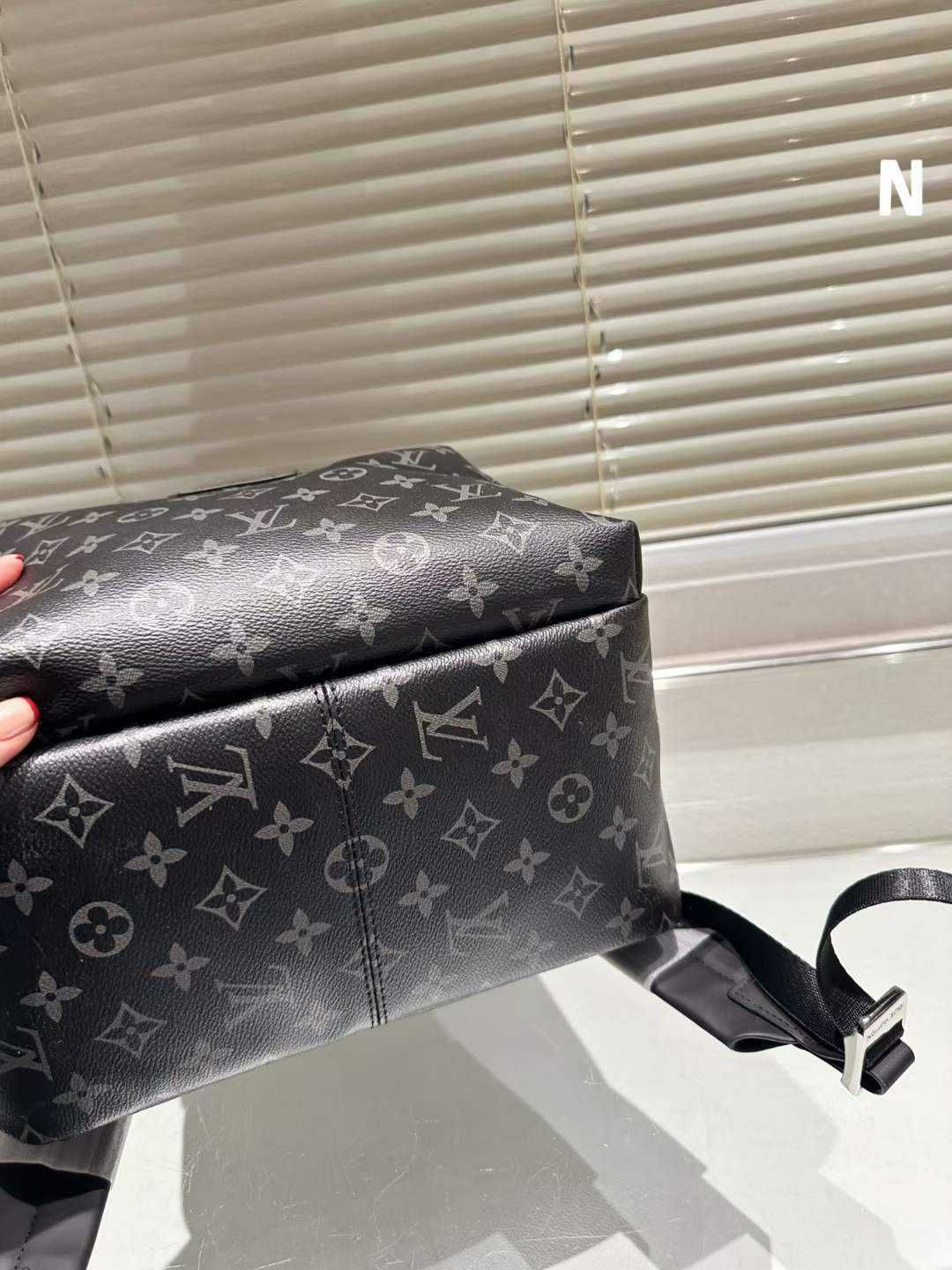 Torebka Plecak Louis Vuitton od reki 80-35