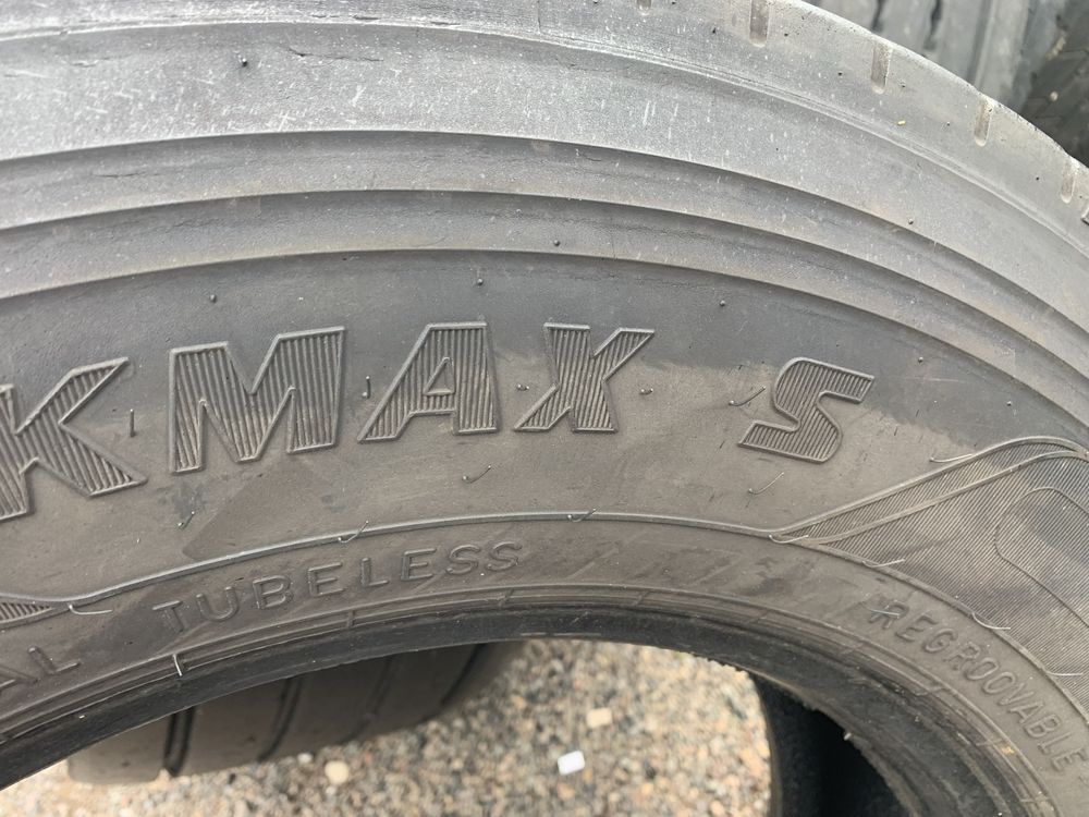 A154. 265/70/19,5 Goodyear KMAX S