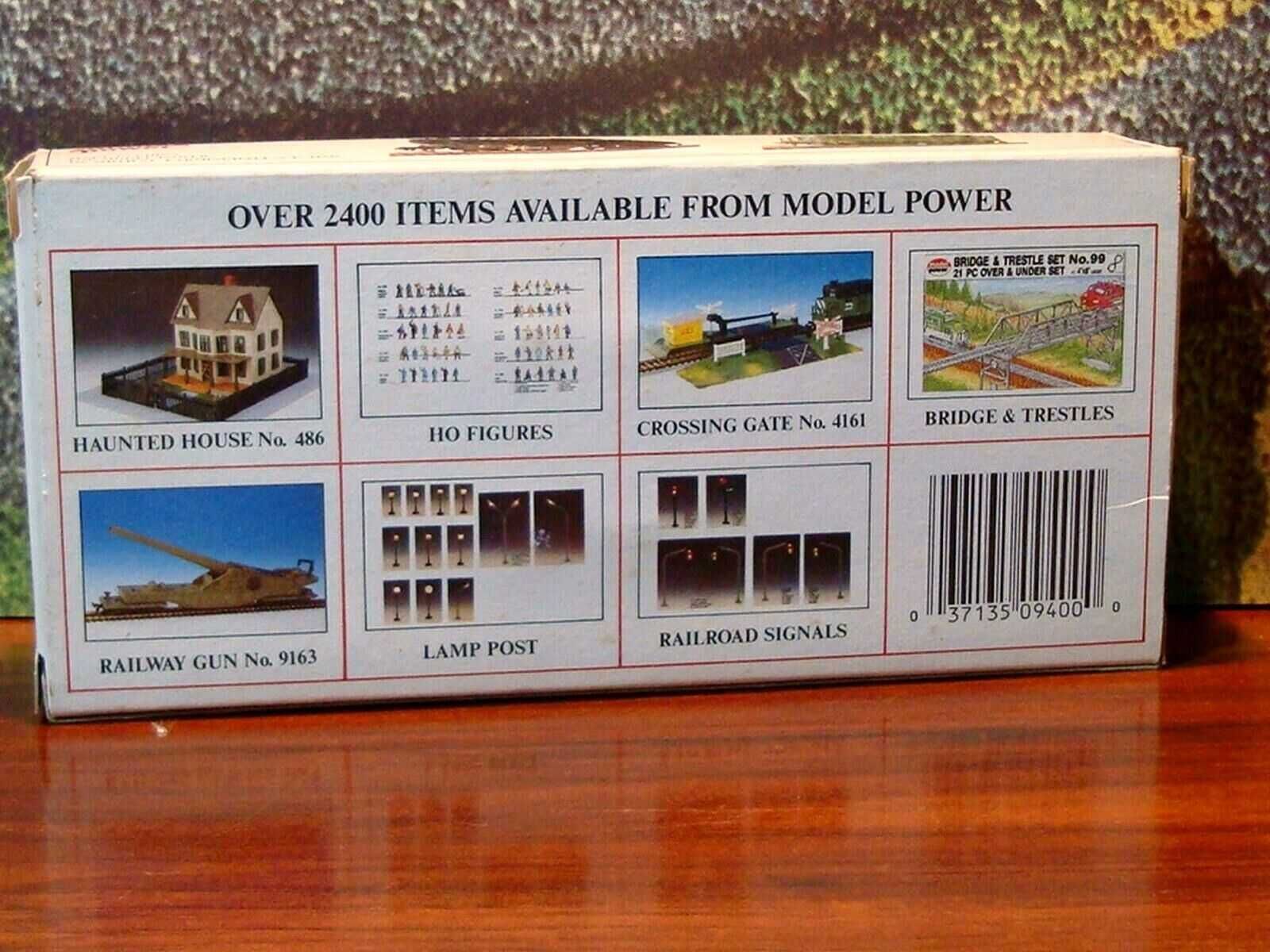 Modelo Power H0 8003 - Vagão 40` Box Car "Maine Central" USA