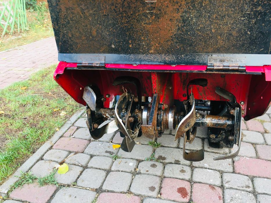 Wynajem wypożyczalnia glebogryzarki spalinowej Honda