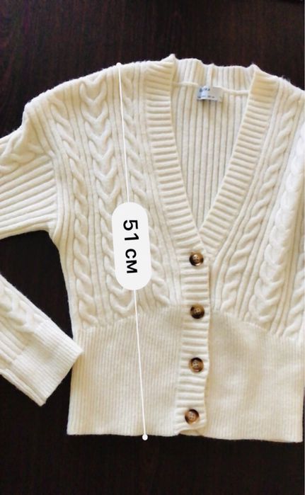 Брендовий дів розм L наш 46 Bershka кардіган кофта джемпер