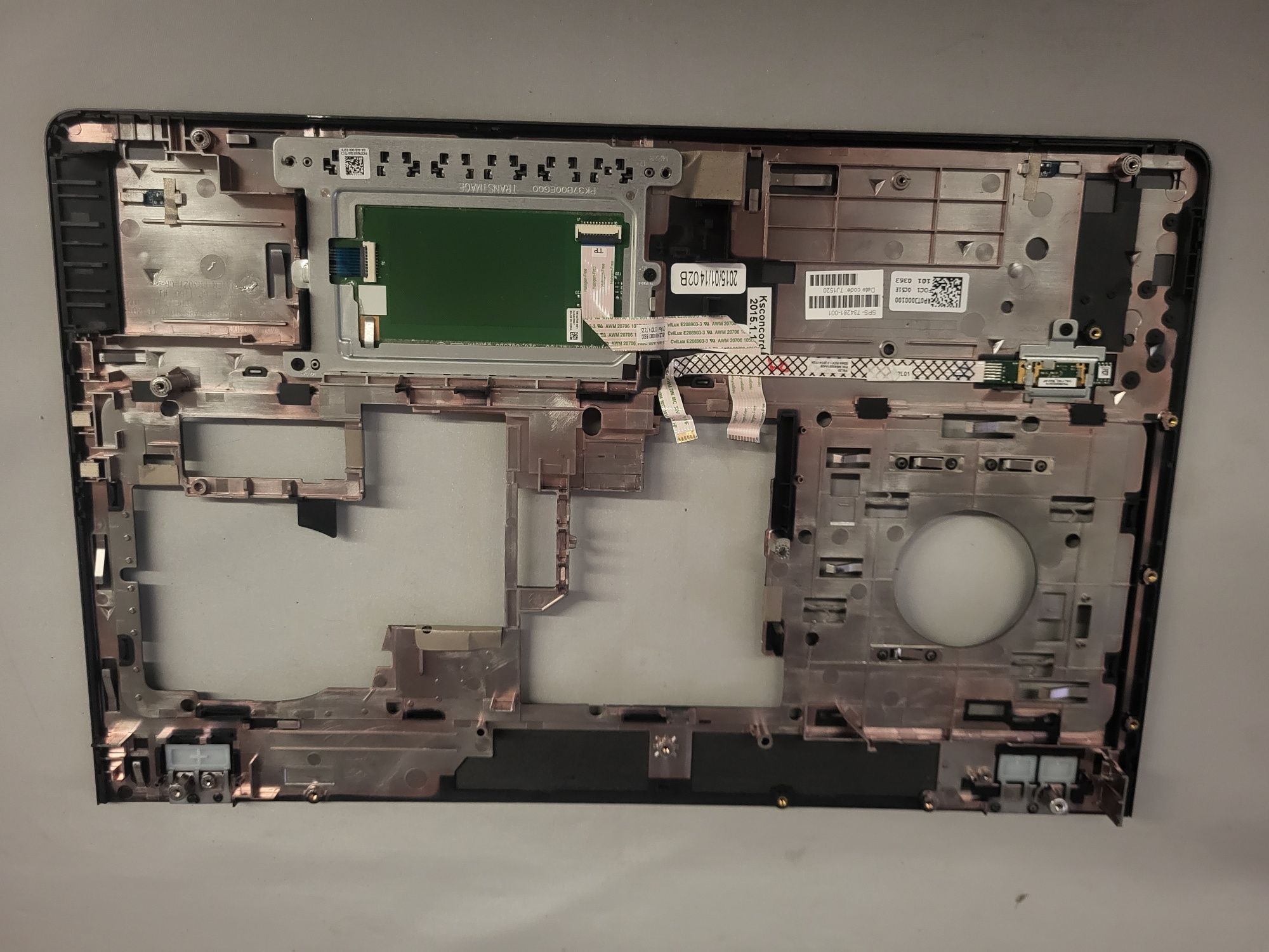 Sprzedam Palmrest górną obudowę do laptopa HP ZBOOK 15 G2.