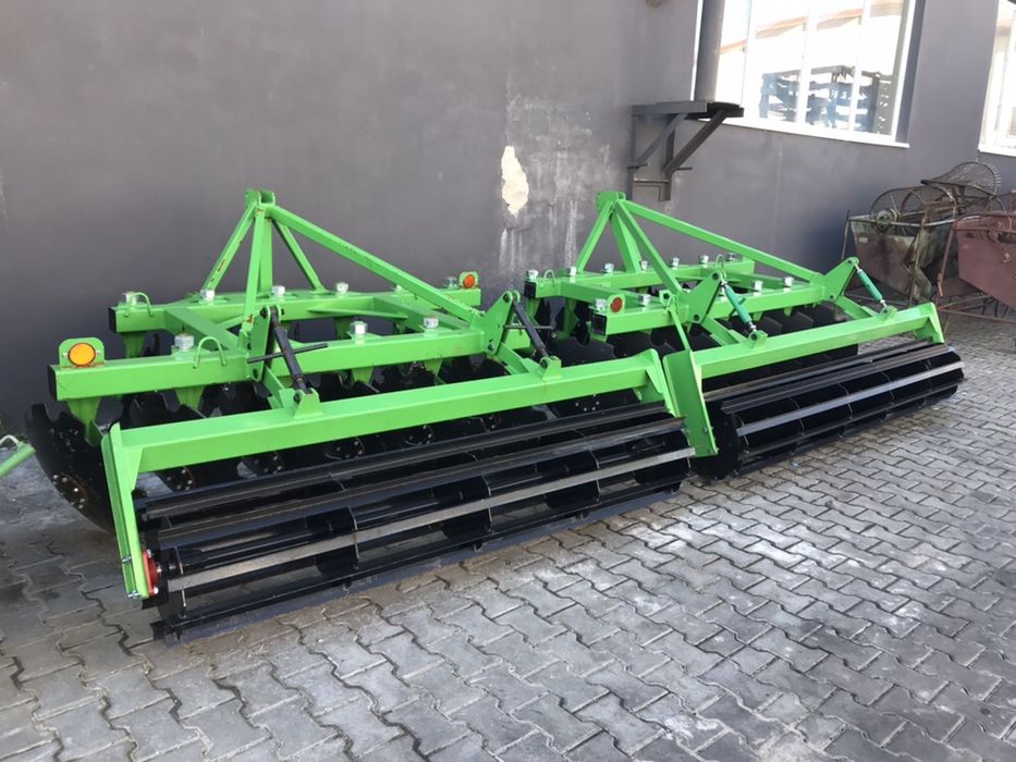 Дискова борона Bomet , дисковая борона 1,3-3,15м з катком