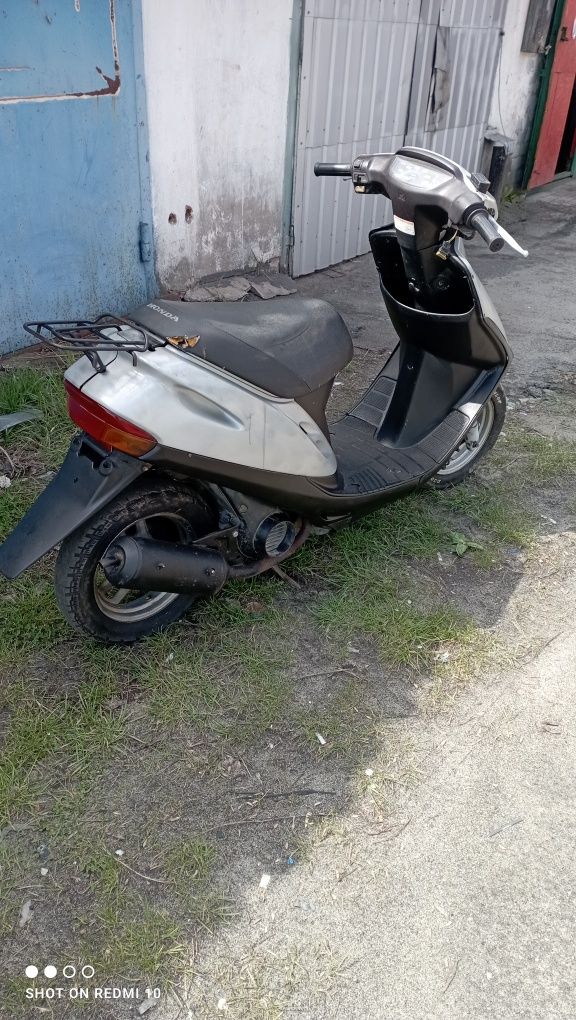 Honda dio 28 .  .