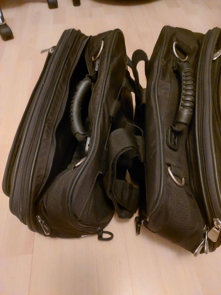 Alforges Givi universal para mota