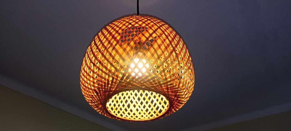 Cadeeiro de teto em bambu