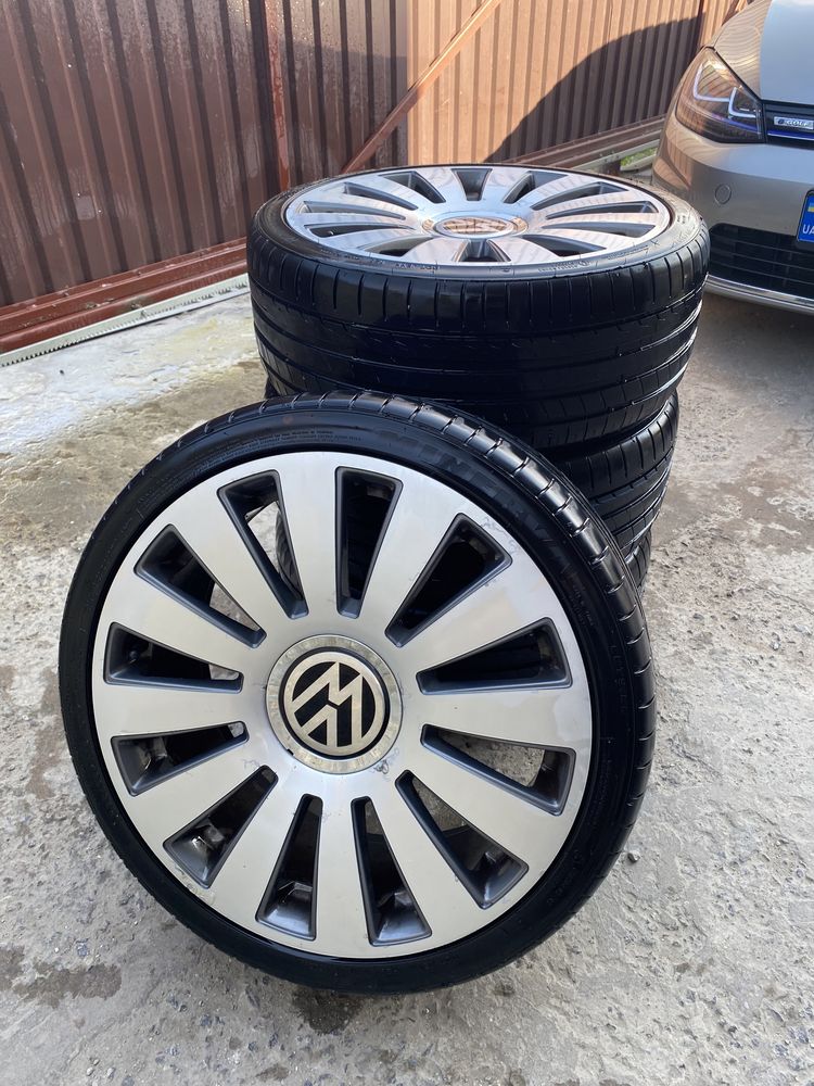 Продам диски з шинами 235/35 R19