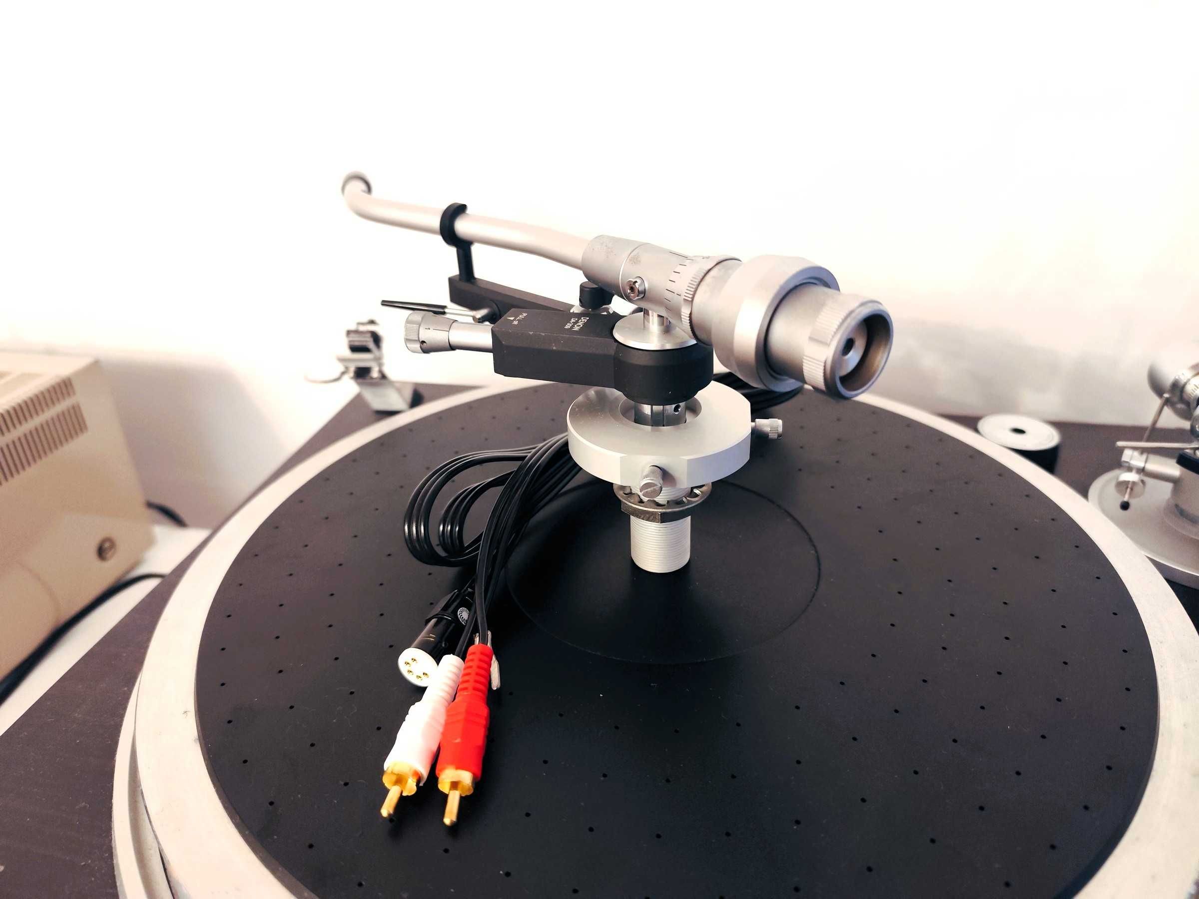 Braço com VTA Denon DA 309