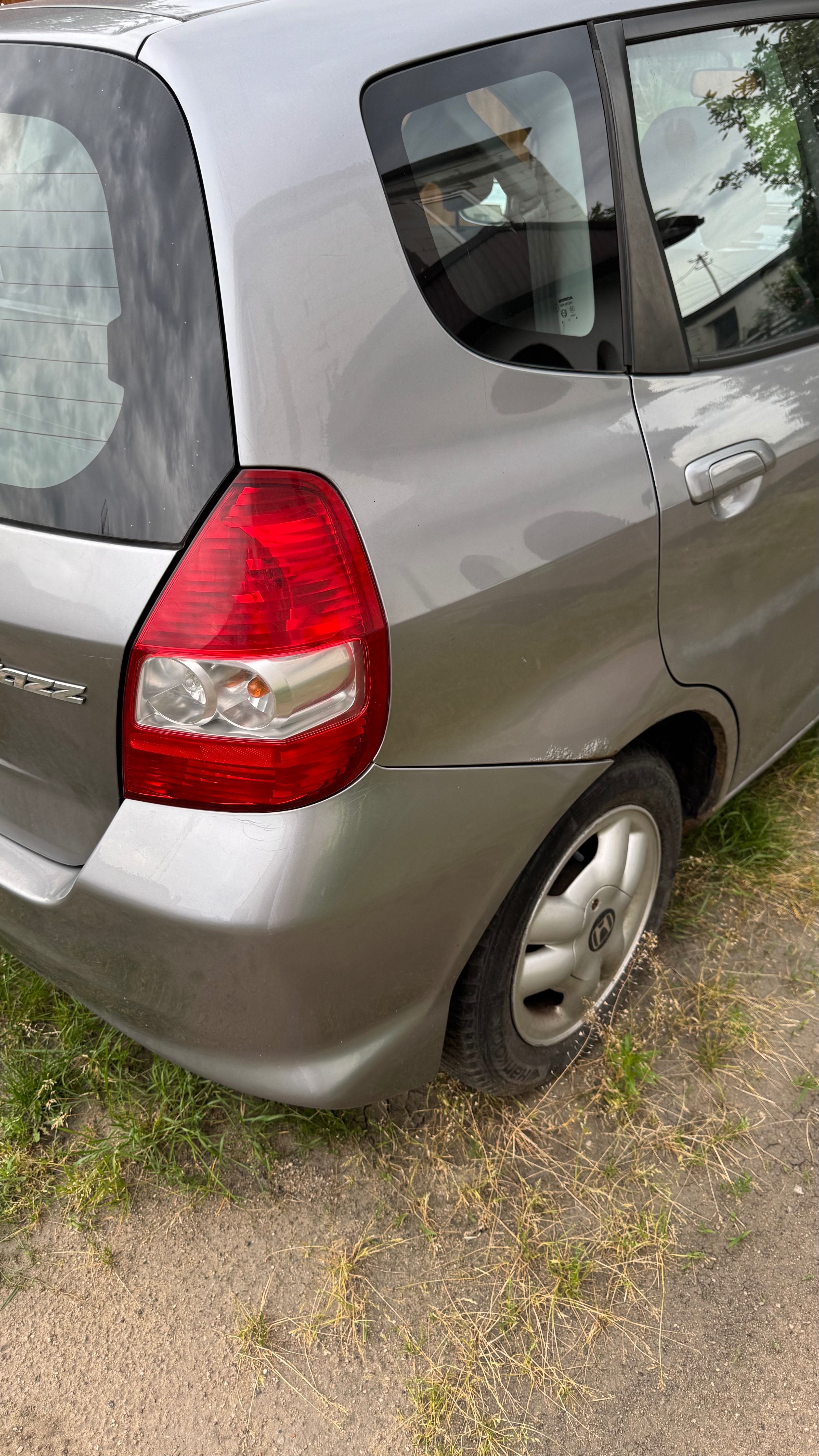 Honda Jazz II 2006 uszkodzona