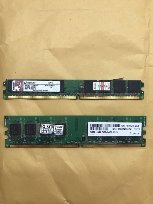 Оперативная память DDR2.