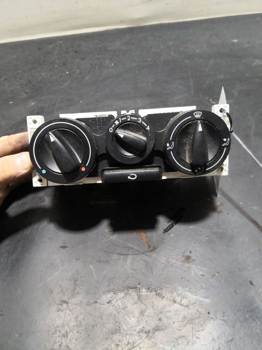 Comando Sofagem Volkswagen Polo (6N2)