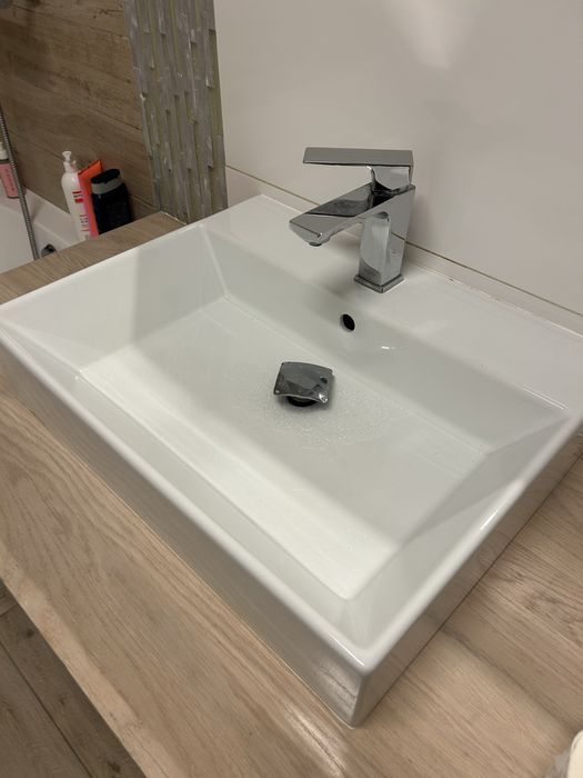 Umywalka nablatowa duża, biala umywalka Catalano 60x47, premium