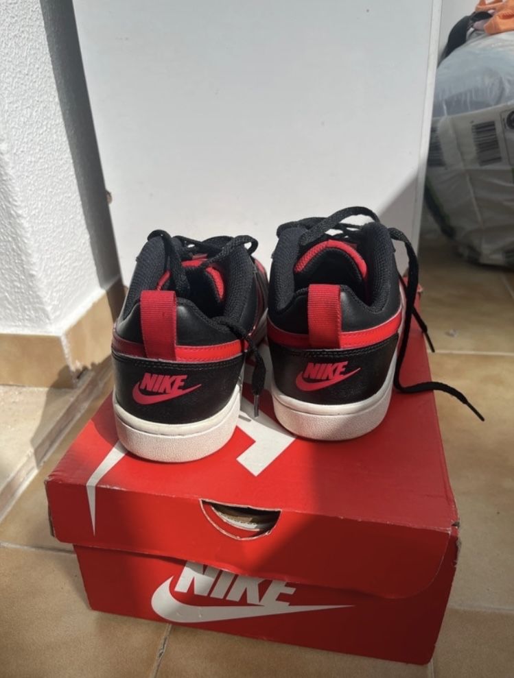 Nike court borough low 2 (GS)