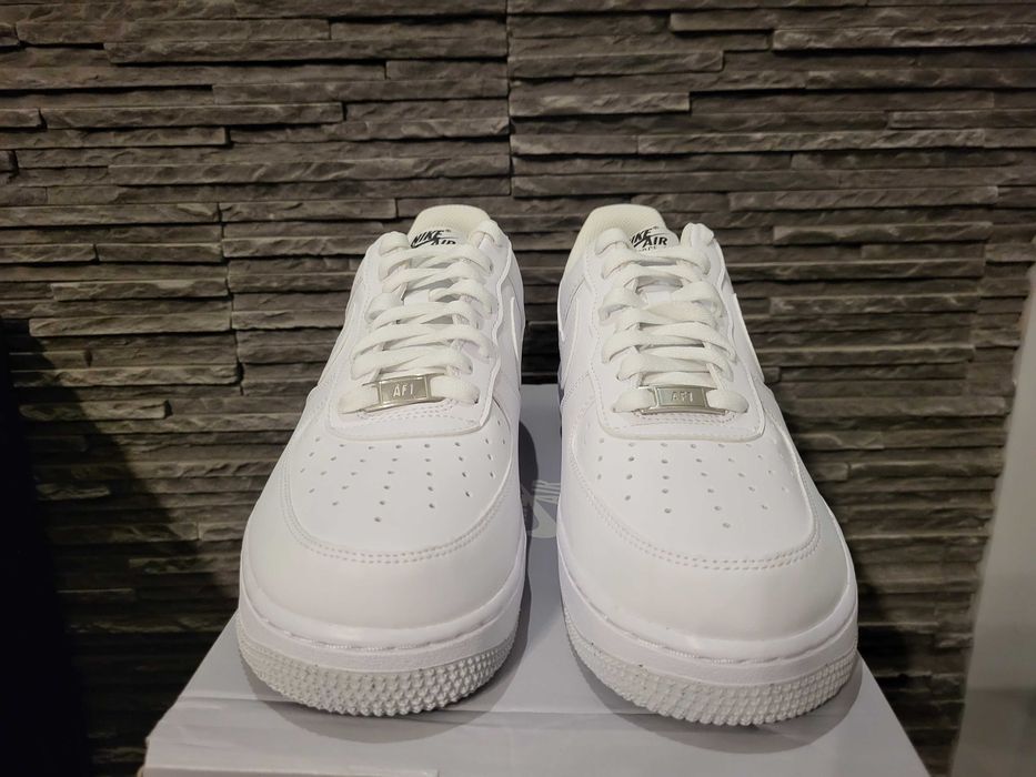 Nowe buty Nike Air Force 1 '07 Next Nature, białe, rozmiar 41