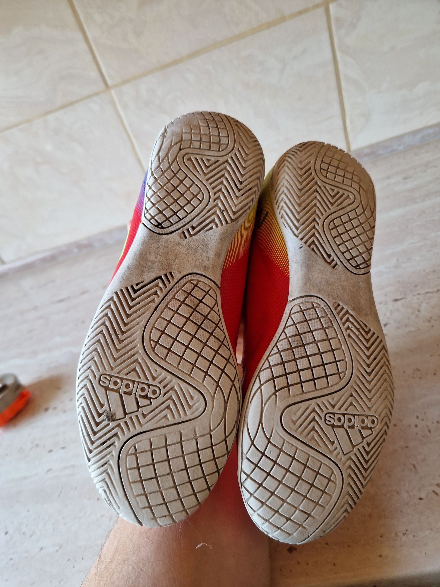 Halówki Adidas Nemeziz Messi  r 35.5