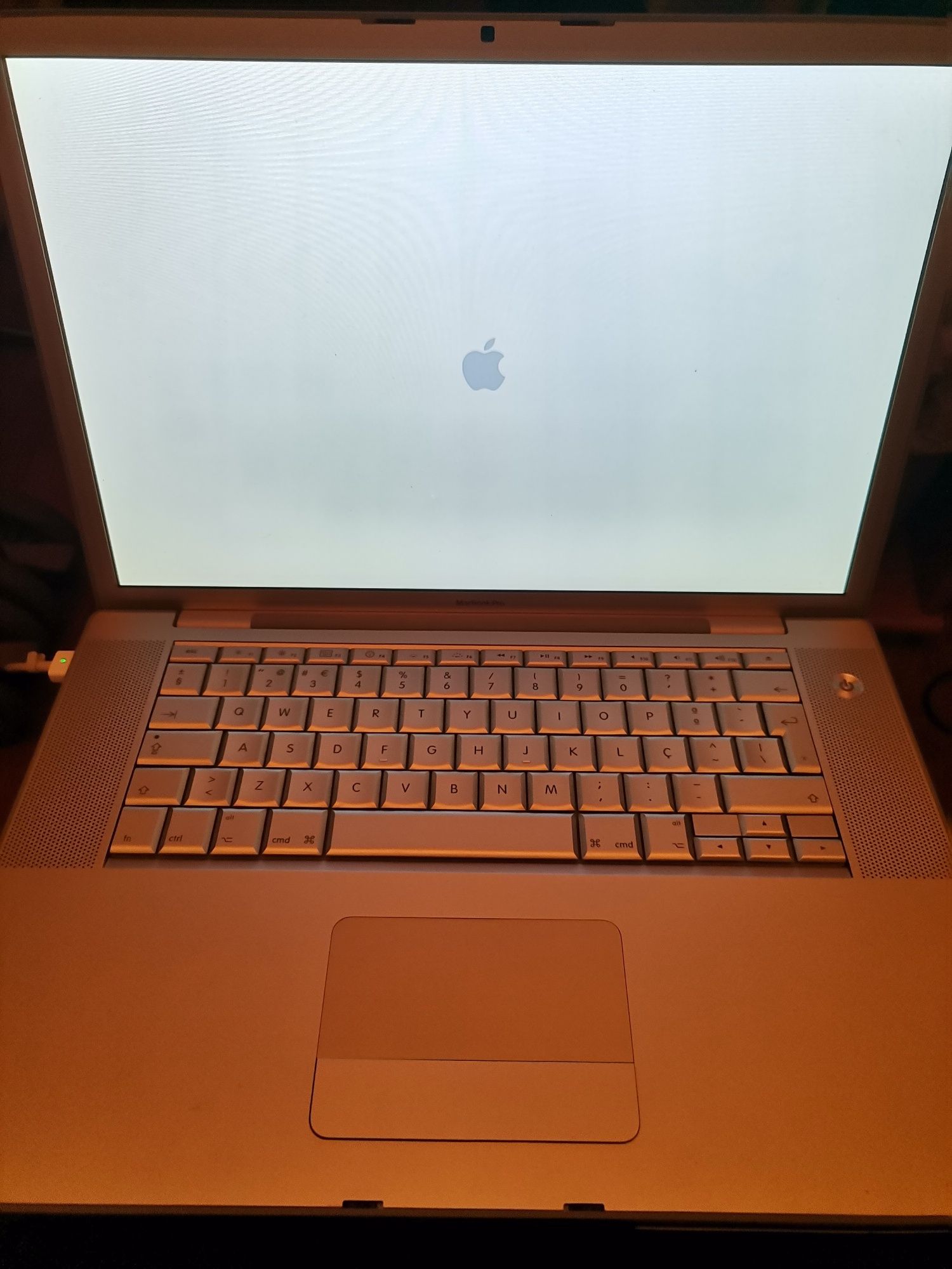 Portátil macbook a1260