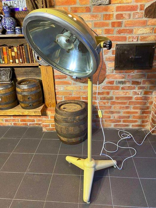 Lampa medyczna POLFA KRAKÓW, industrialna, antyk
