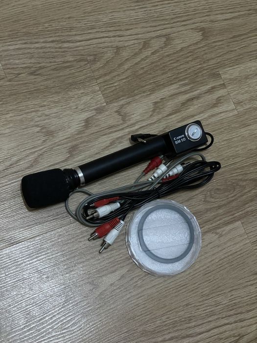 Продам кінокамеру Canon 814 XLs