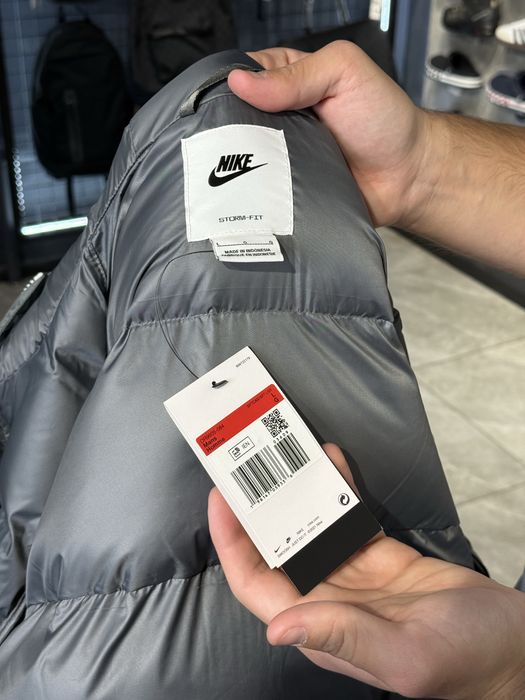 ОРИГІНАЛ! Nike Sportswear оригінальна чоловіча куртка